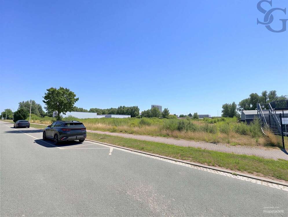 Thumbnail-Grundstück in Markranstädt 899.000,00 € 10713 m²