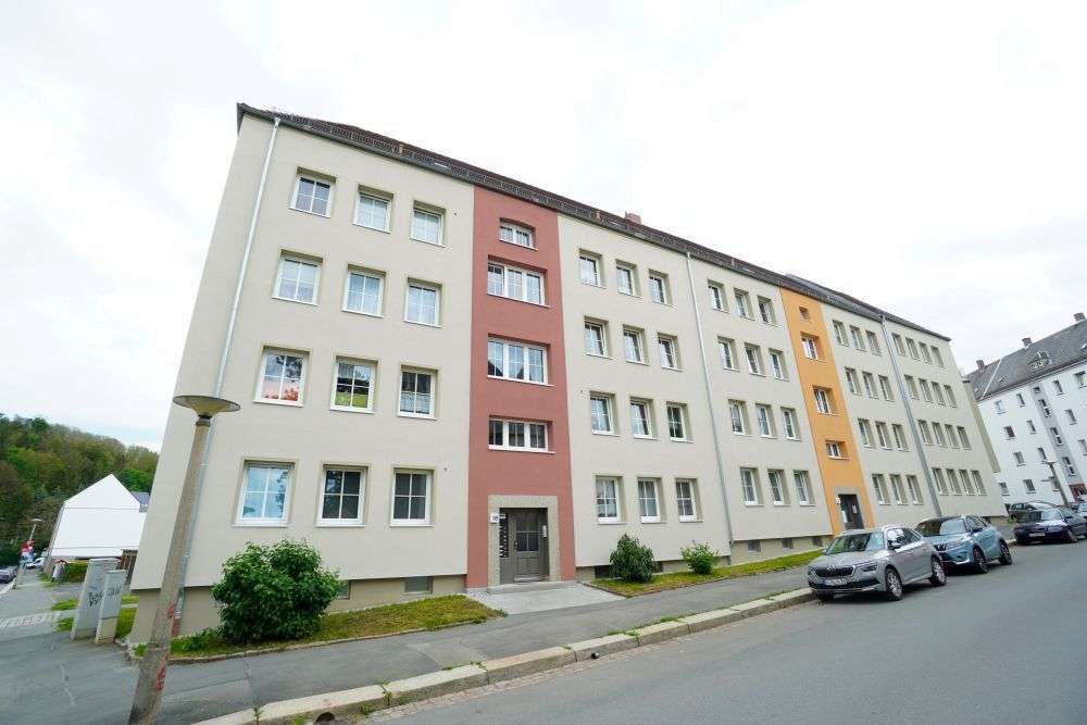 Thumbnail-Wohnung zum Mieten in Plauen 247,32 € 45.8 m²