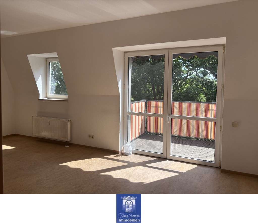 Thumbnail-Wohnung zum Mieten in Radebeul 499,00 € 49.88 m²