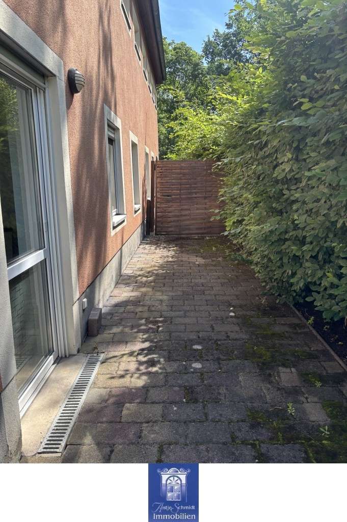 Thumbnail-Wohnung zum Mieten in Radebeul 433,00 € 43.33 m²