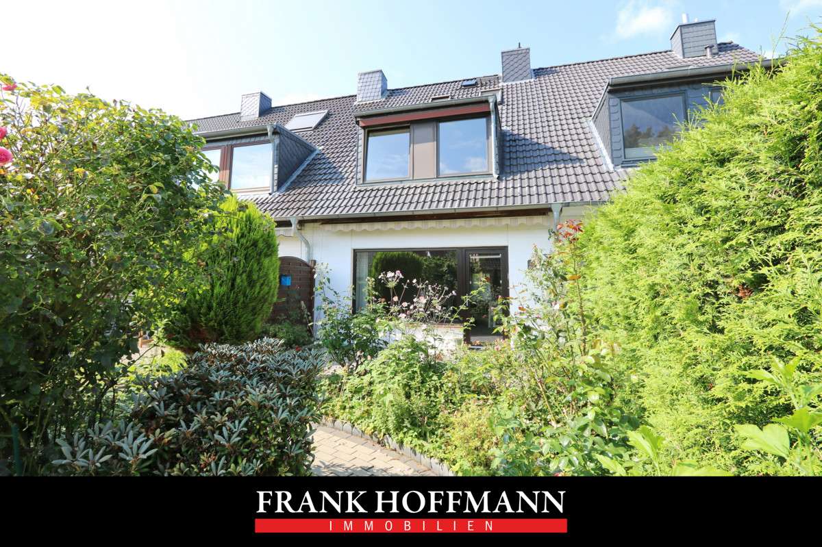 Thumbnail-Haus zum Kaufen in Henstedt-Ulzburg 299.000,00 € 109 m²