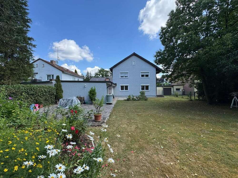 Thumbnail-Grundstück zu verkaufen in München 1.325.000,00 € 906 m²