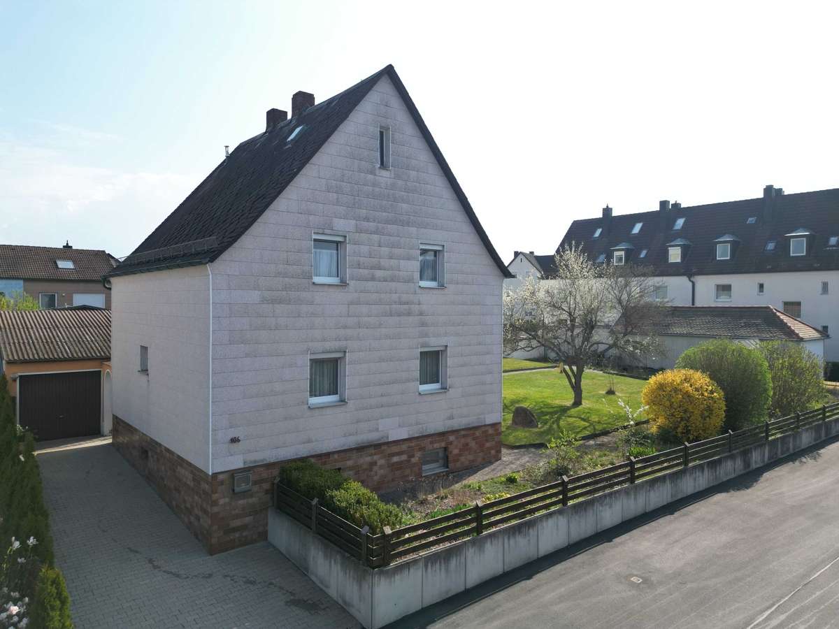 Thumbnail-Haus zum Kaufen in Weiden 240.000,00 € 96 m²