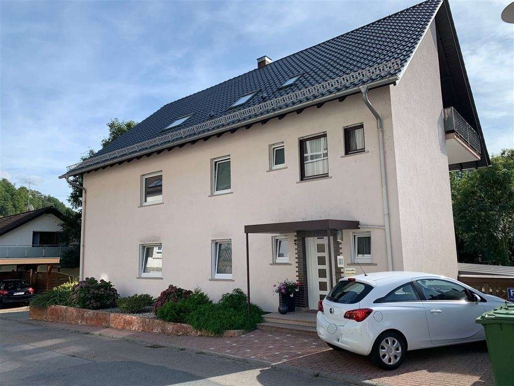 Thumbnail-Wohnung zum Mieten in Weinheim 950,00 € 110 m²