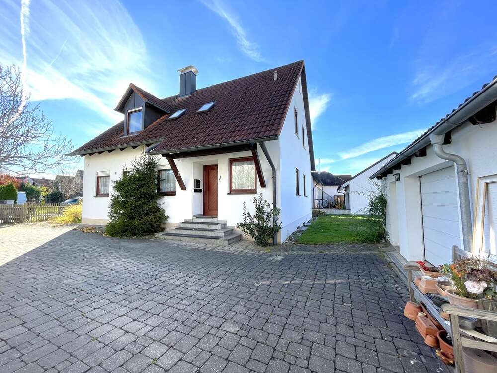 Thumbnail-Haus zum Kaufen in Aichach 594.000,00 € 143.25 m²