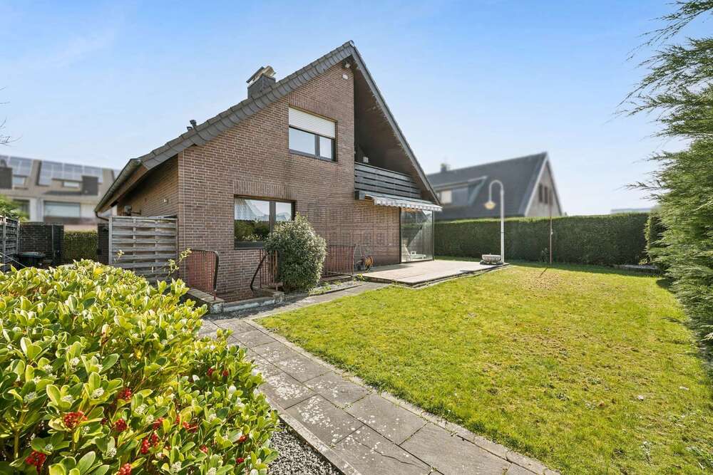 Thumbnail-Haus zum Kaufen in Jülich 450.000,00 € 152 m²