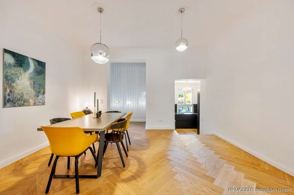 Thumbnail-Haus zum Kaufen in Frankfurt am Main 1.650.000,00 € 215 m²