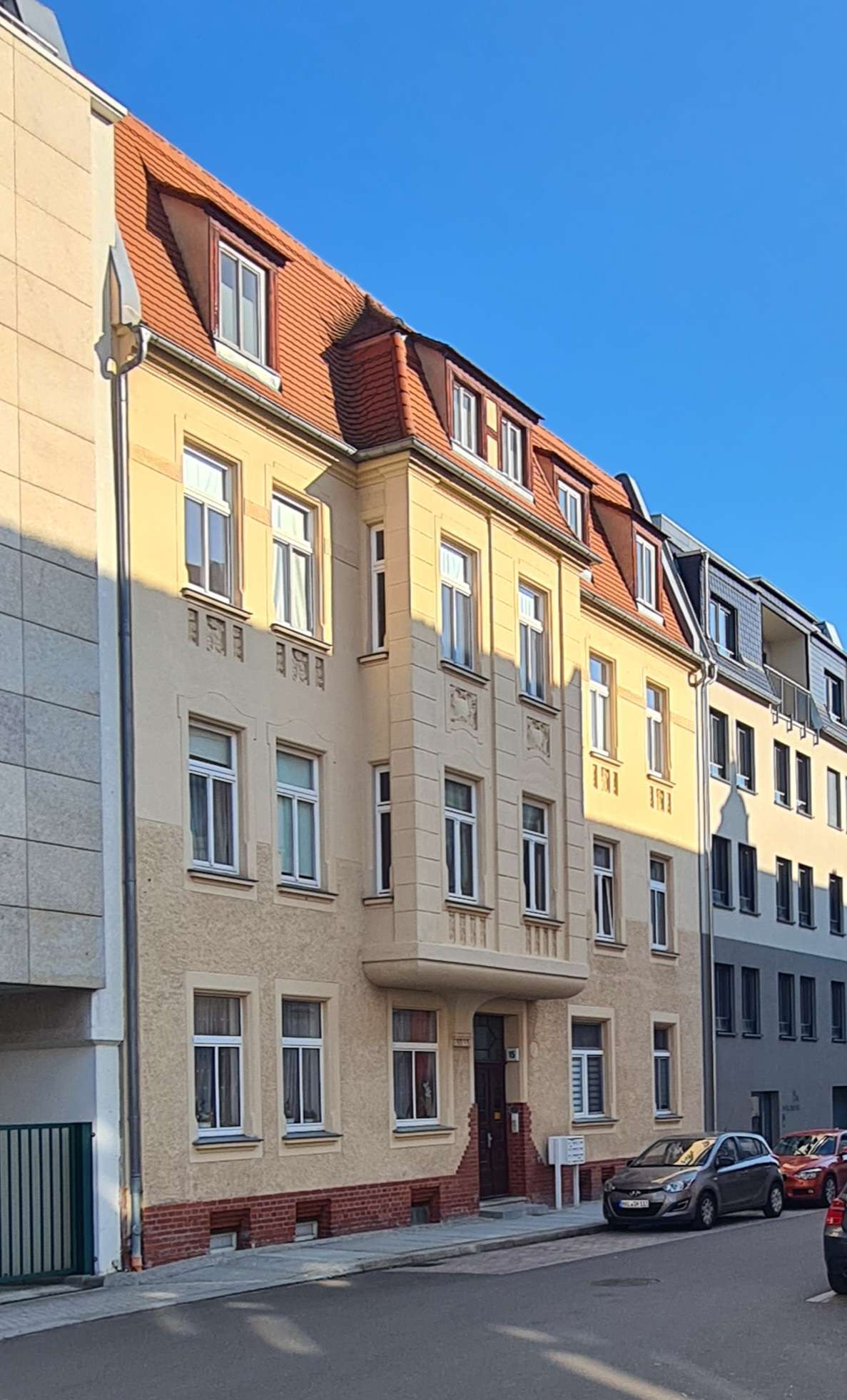 Thumbnail-Wohnung zum Kaufen in Halle (Saale) 249.000,00 € 85 m²