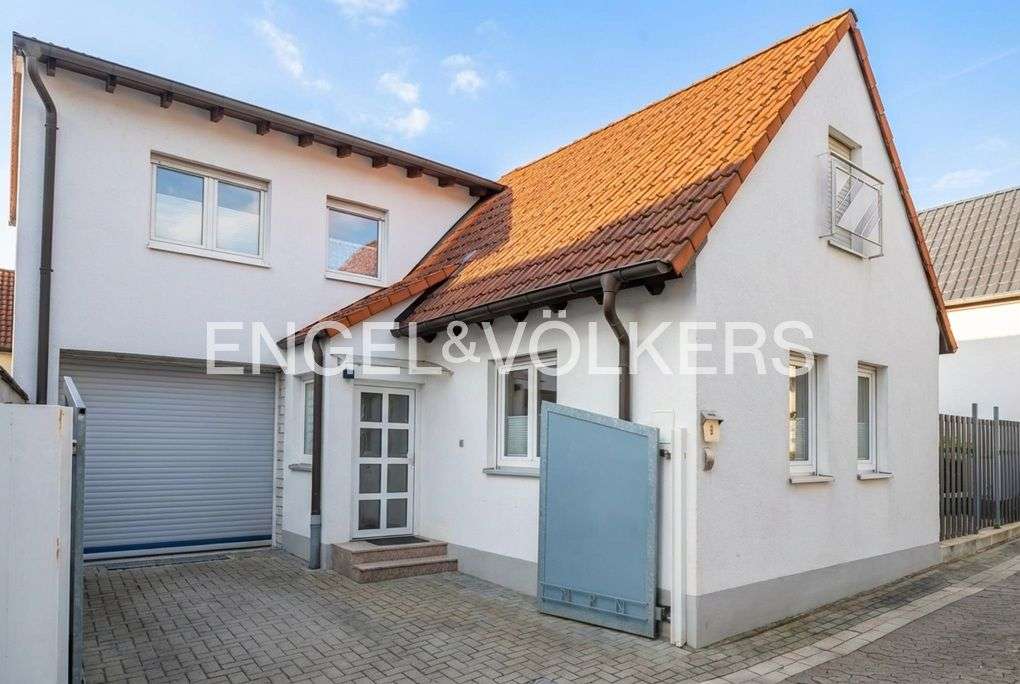 Thumbnail-Haus zum Kaufen in Ludwigshafen am Rhein 589.000,00 € 209 m²