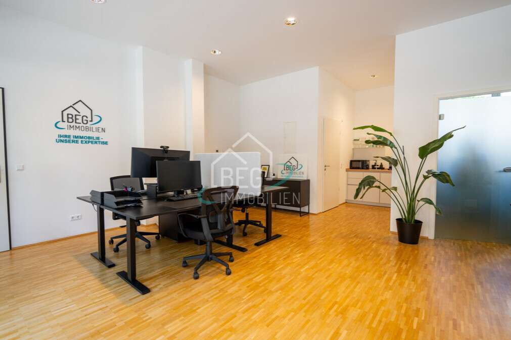 Thumbnail-Büro in Stuttgart 675,00 € 56.14 m²