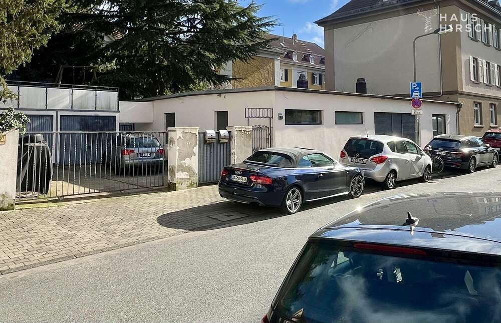 Thumbnail-Haus zum Kaufen in Frankfurt am Main 995.000,00 € 150 m²