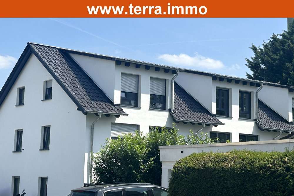 Thumbnail-Haus zum Kaufen in Hattersheim am Main 719.900,00 € 145.89 m²