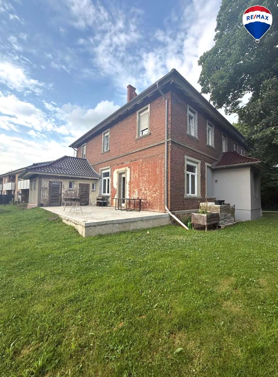 Thumbnail-Haus zum Kaufen in Hiddenhausen 435.000,00 € 220 m²