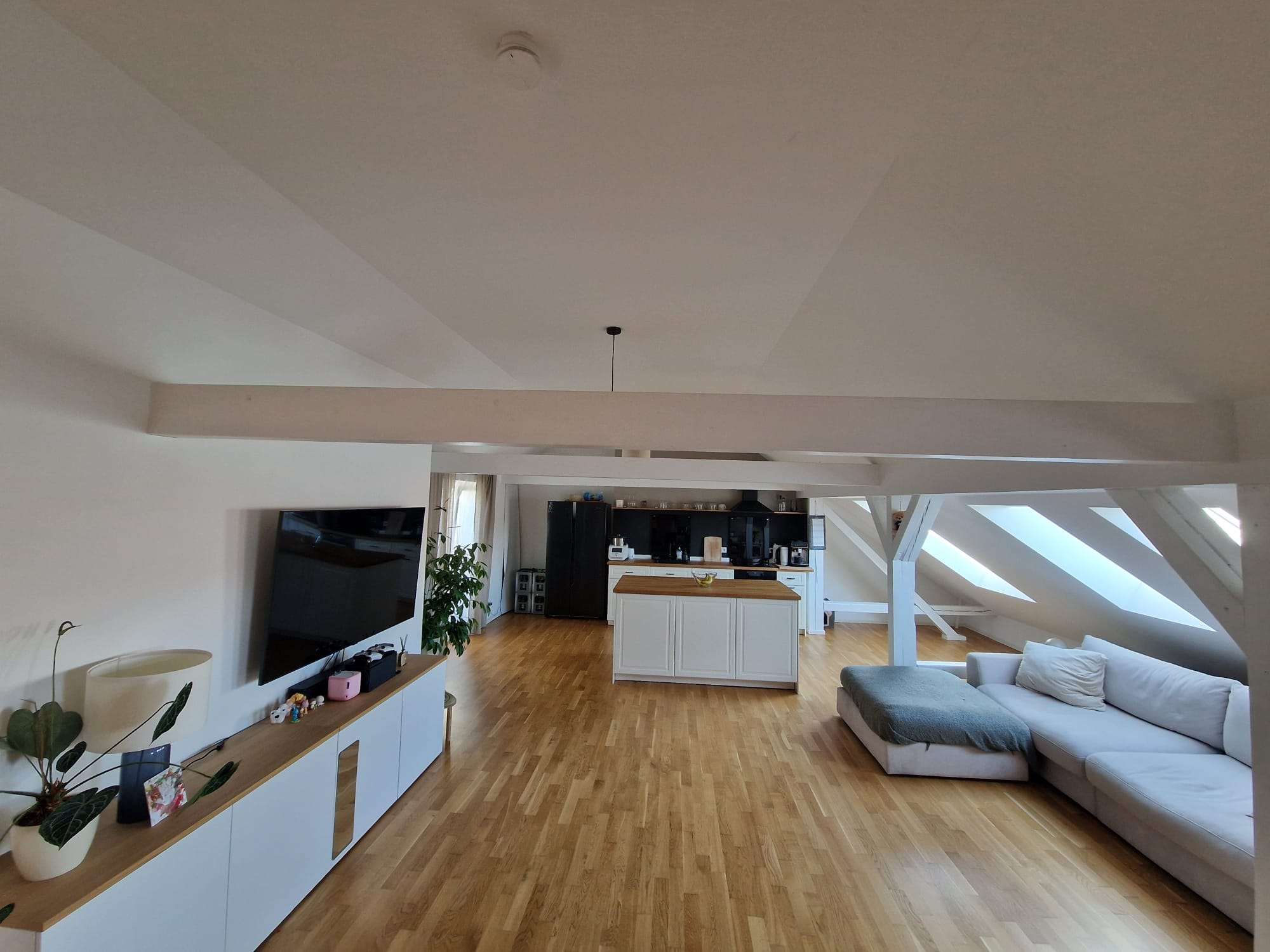 Thumbnail-Wohnung zum Mieten in Leipzig 950,93 € 89.88 m²