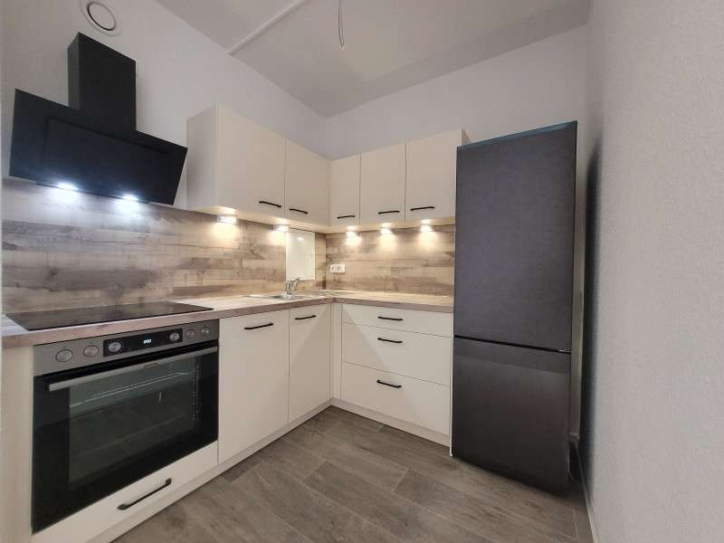 Thumbnail-Wohnung zum Mieten in Plauen 365,86 € 56.2 m²