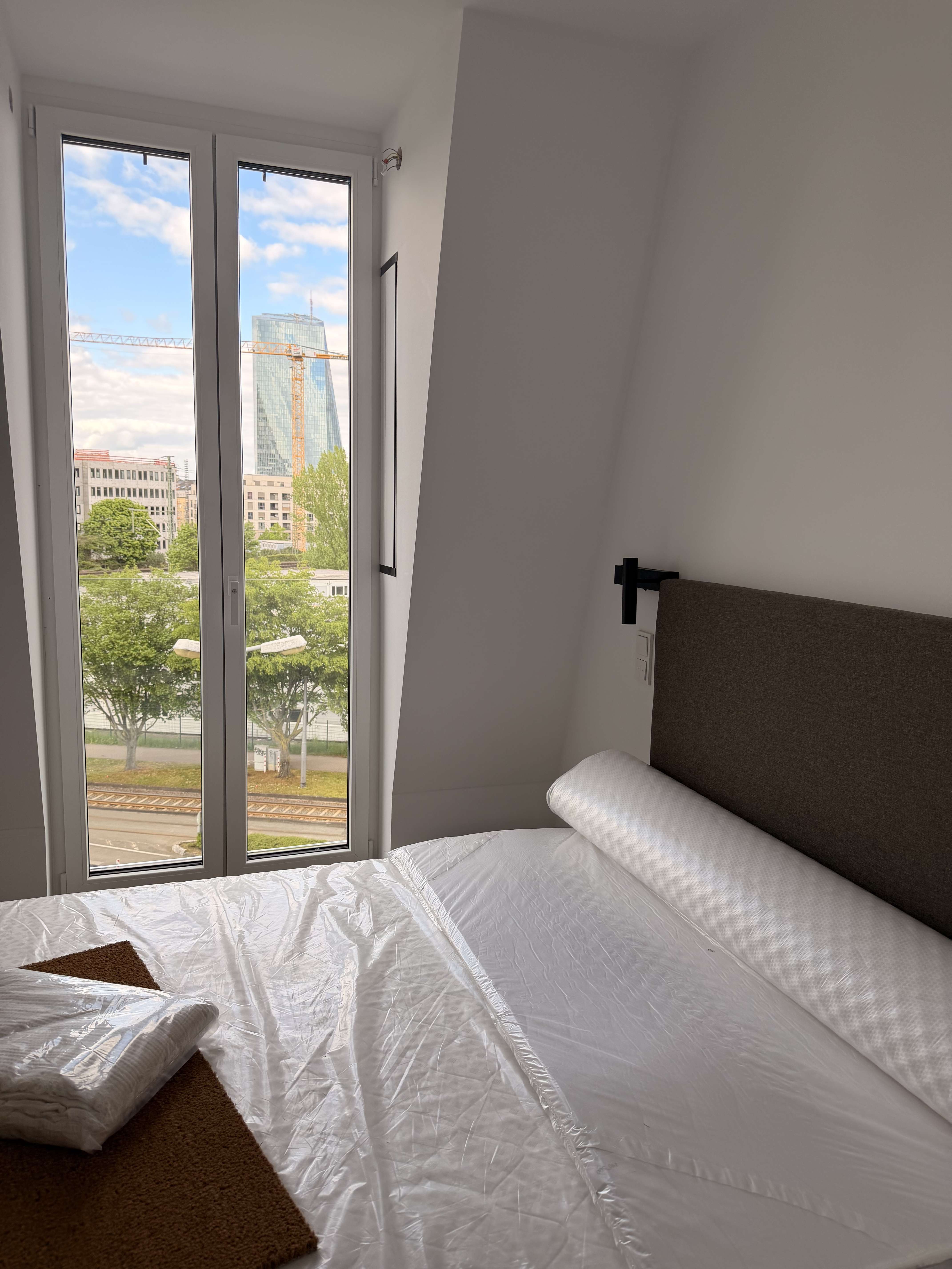 Thumbnail-Wohnung zum Mieten in Frankfurt 1.000,00 € 30 m²