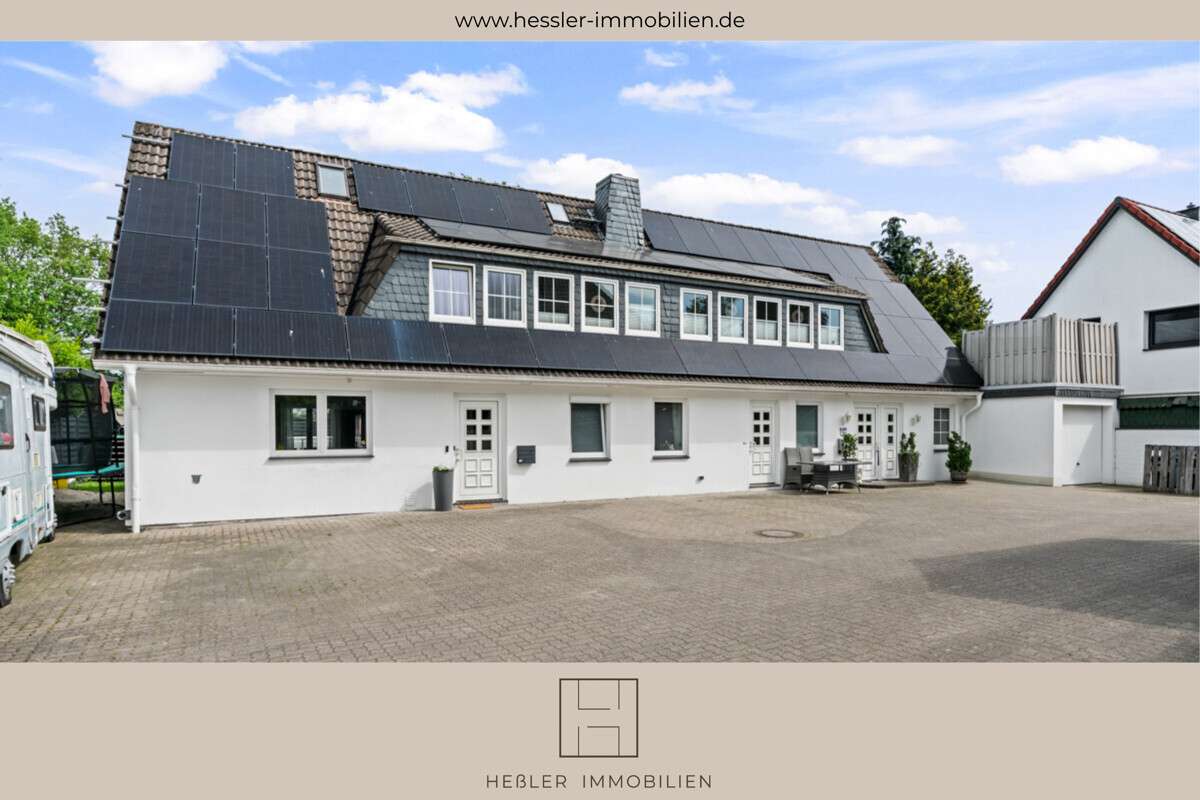 Thumbnail-Haus zum Kaufen in Oyten 525.000,00 € 243.94 m²