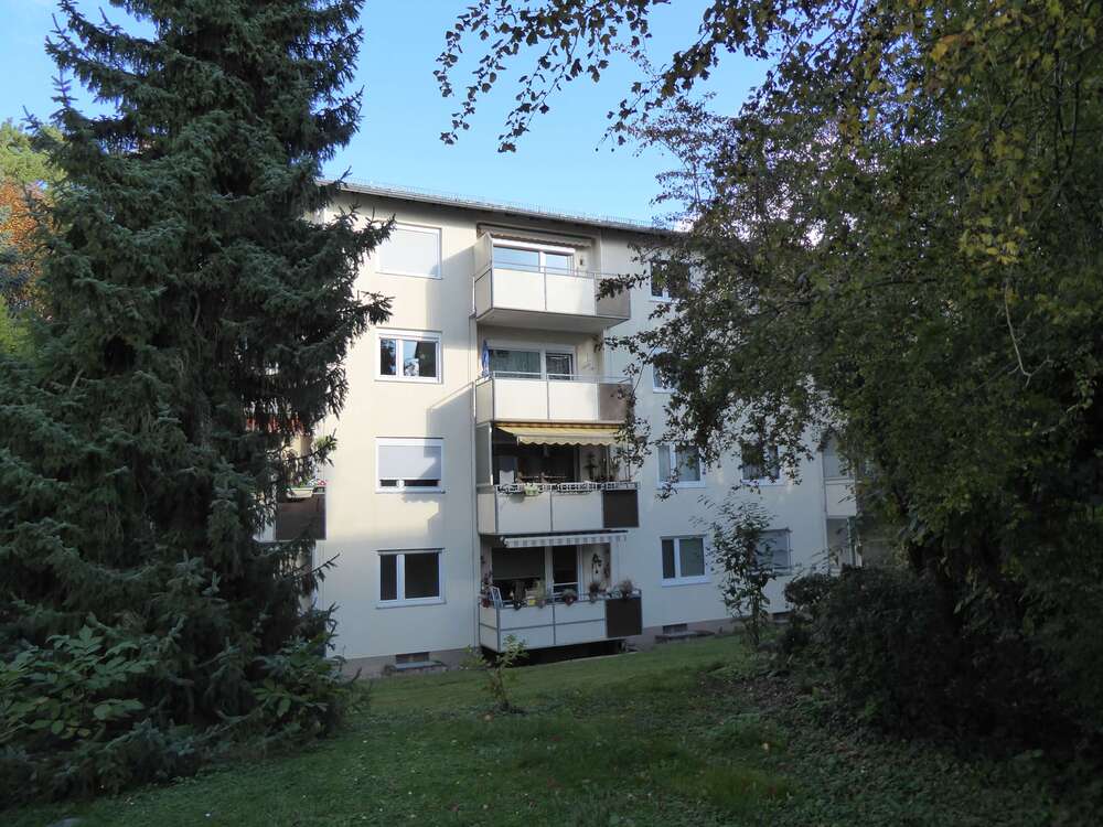 Thumbnail-Wohnung zum Kaufen in Wiesbaden 239.000,00 € 73 m²