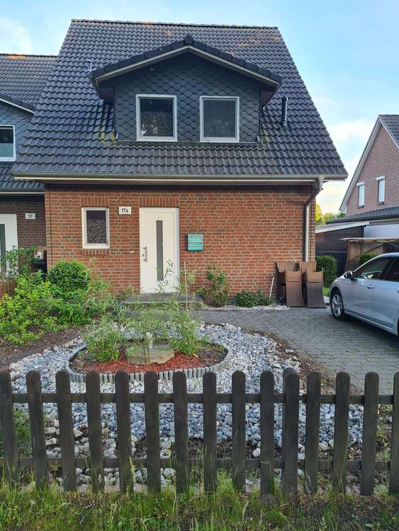 Thumbnail-Haus zum Mieten in Alveslohe 1.500,00 € 118 m²