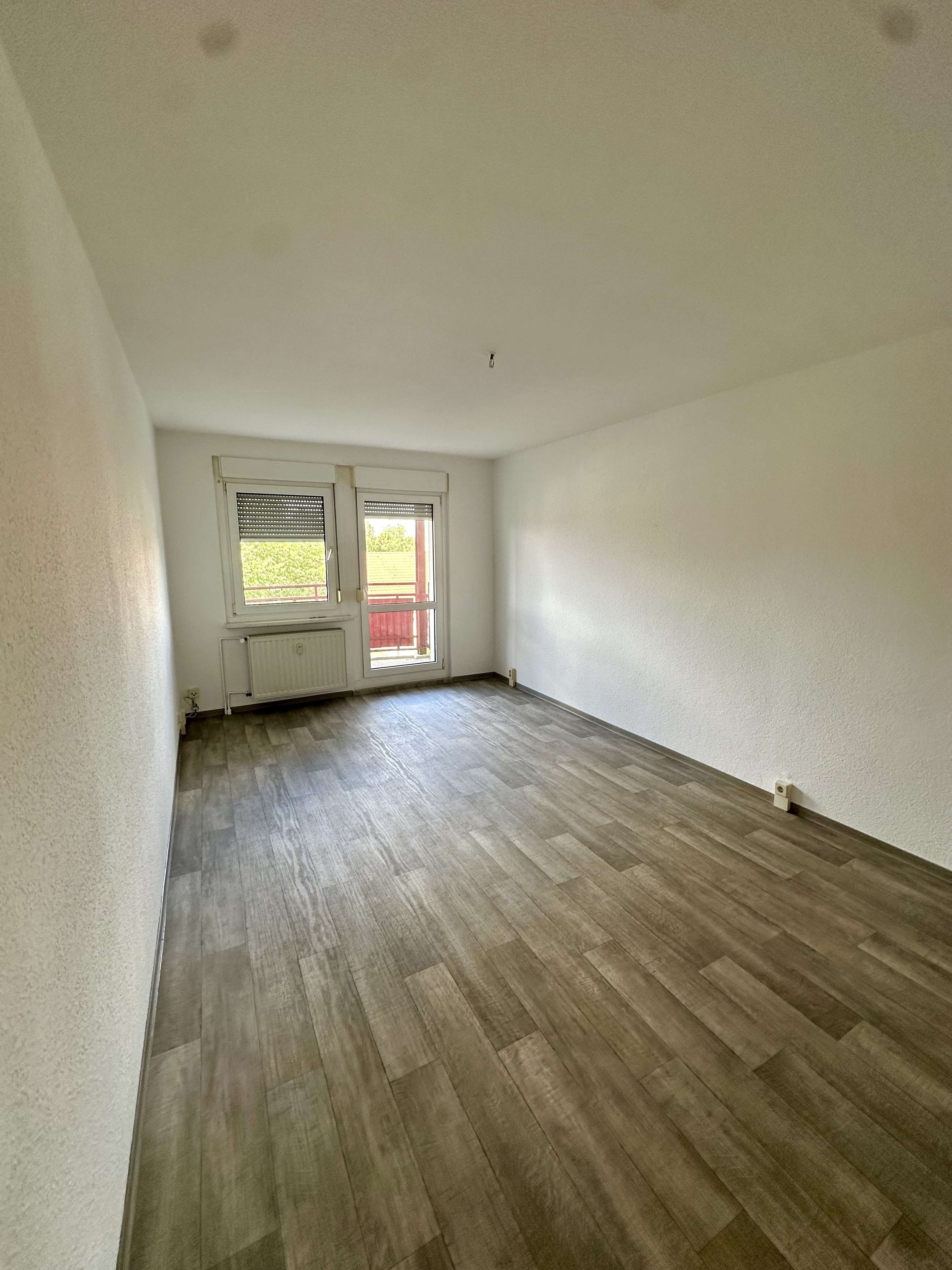 Thumbnail-Wohnung zum Mieten in Schwarzheide 376,32 € 62.72 m²