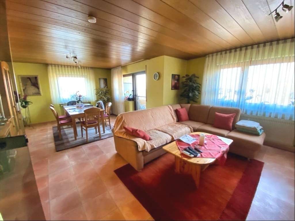 Thumbnail-Wohnung zum Kaufen in Wendlingen 270.000,00 € 78.31 m²