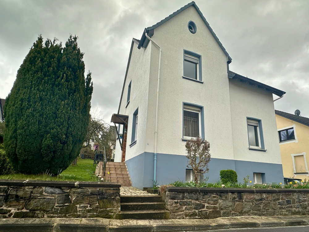 Thumbnail-Haus zum Kaufen in Altena 169.000,00 € 120 m²