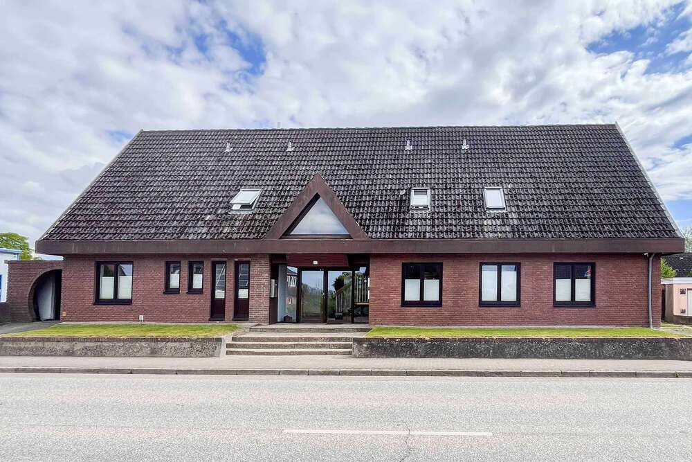 Thumbnail-Haus zum Kaufen in Barsbek 595.000,00 € 302.01 m²