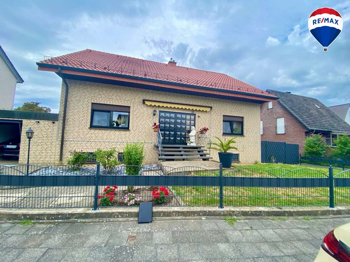 Thumbnail-Haus zum Kaufen in Lippstadt 495.000,00 € 183 m²