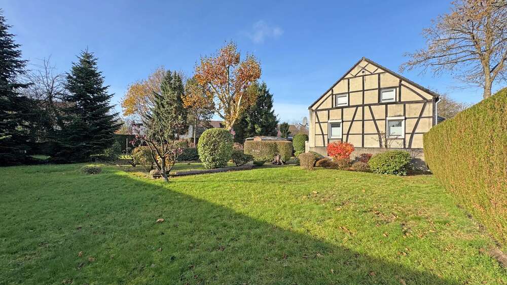 Thumbnail-Grundstück zu verkaufen in Bottrop - Batenbrock 300.000,00 € 1225 m²