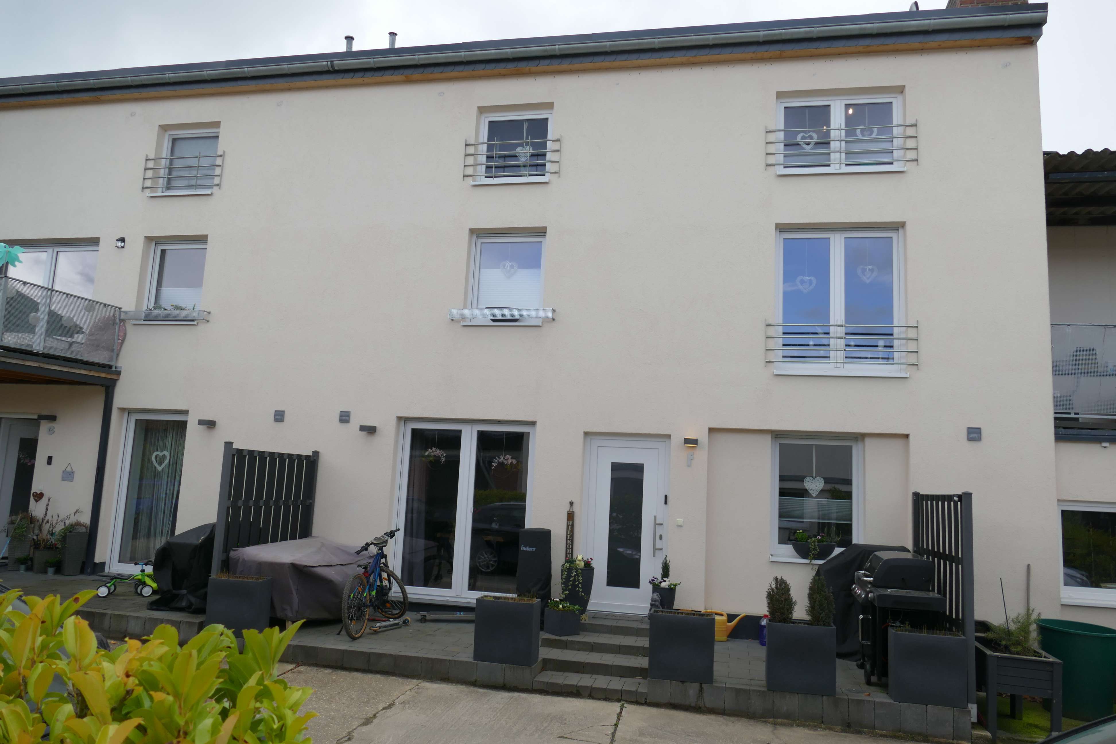 Thumbnail-Haus zum Mieten in Erftstadt 1.250,00 € 139 m²