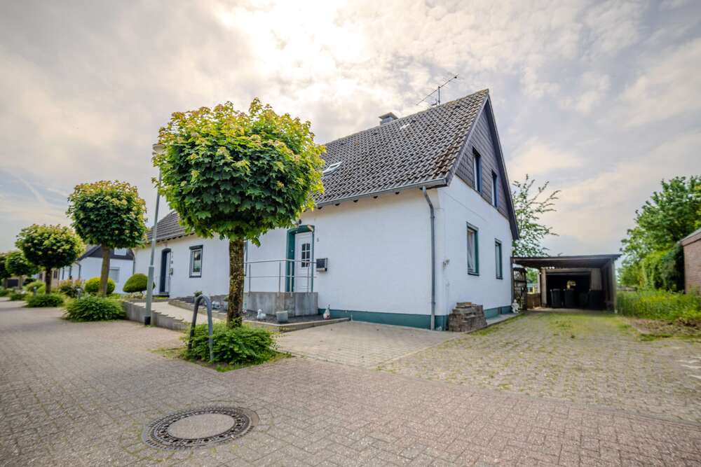 Thumbnail-Haus zum Kaufen in Emmerich Praest 259.000,00 € 135 m²