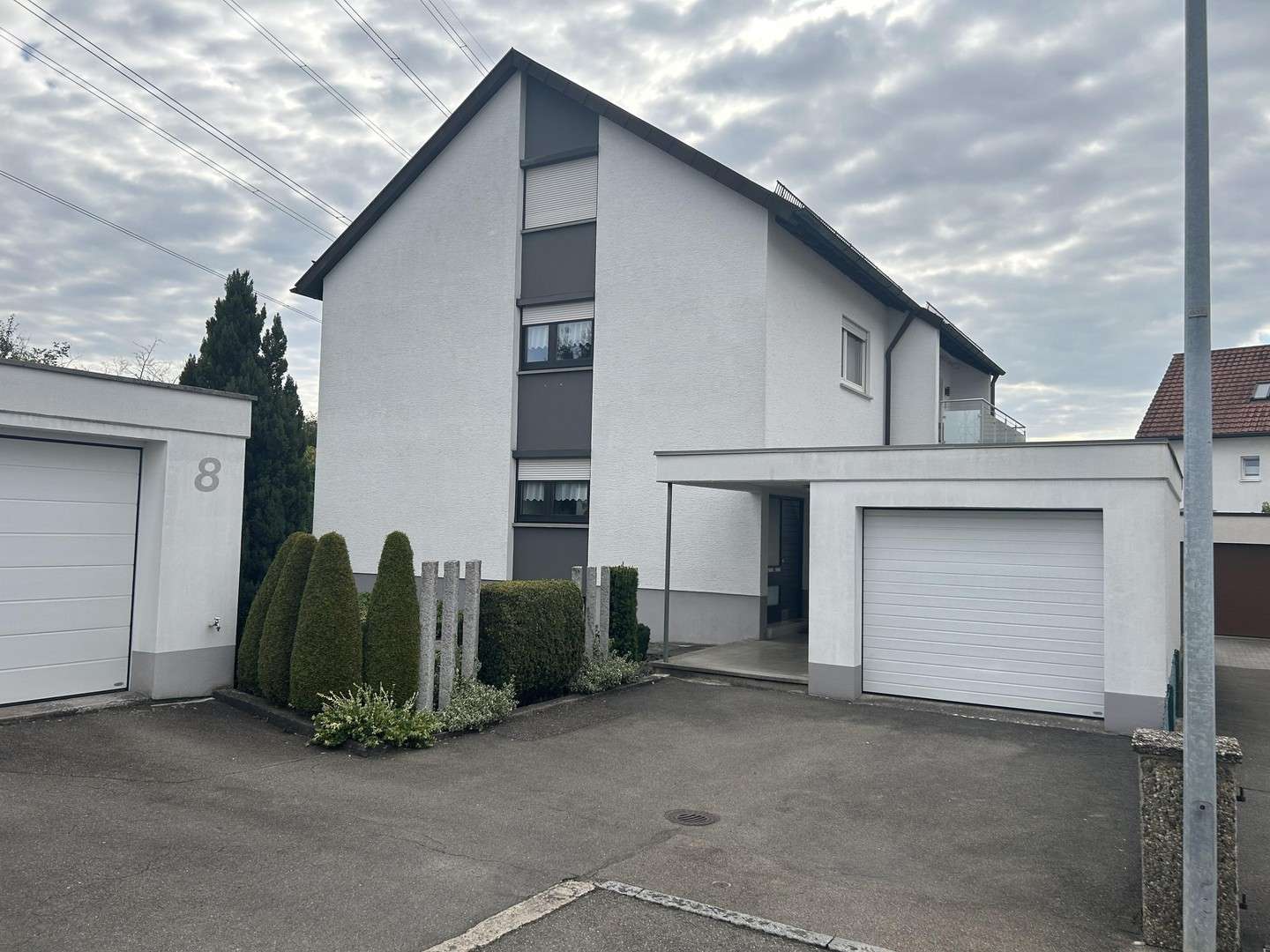 Thumbnail-Haus zum Kaufen in Ehningen 875.000,00 € 250 m²