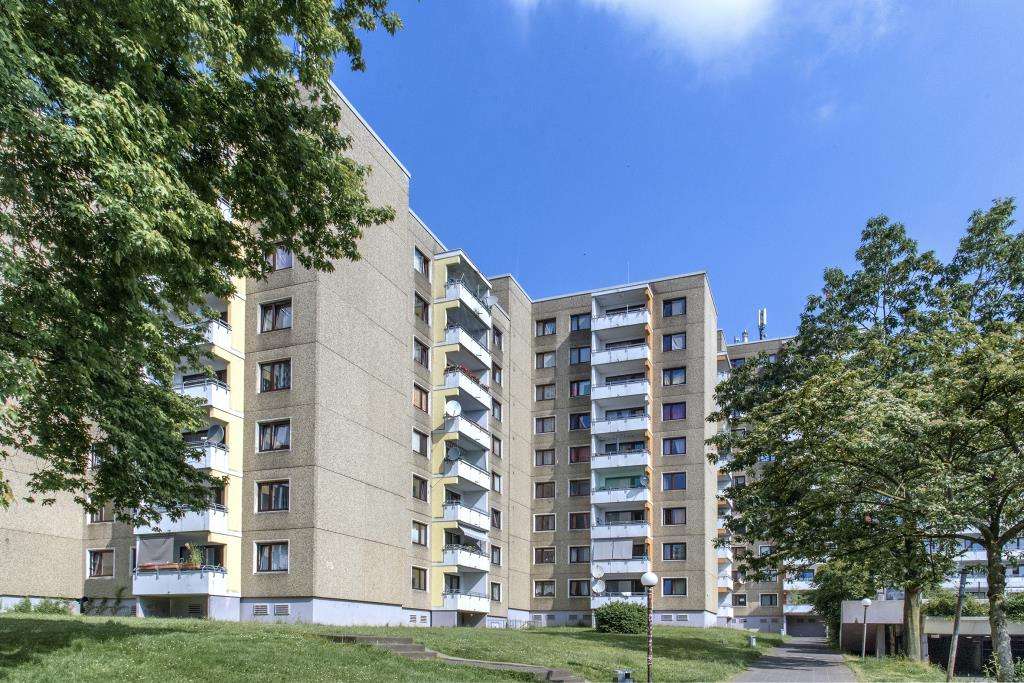 Thumbnail-Wohnung zum Mieten in Leverkusen 888,00 € 96.76 m²