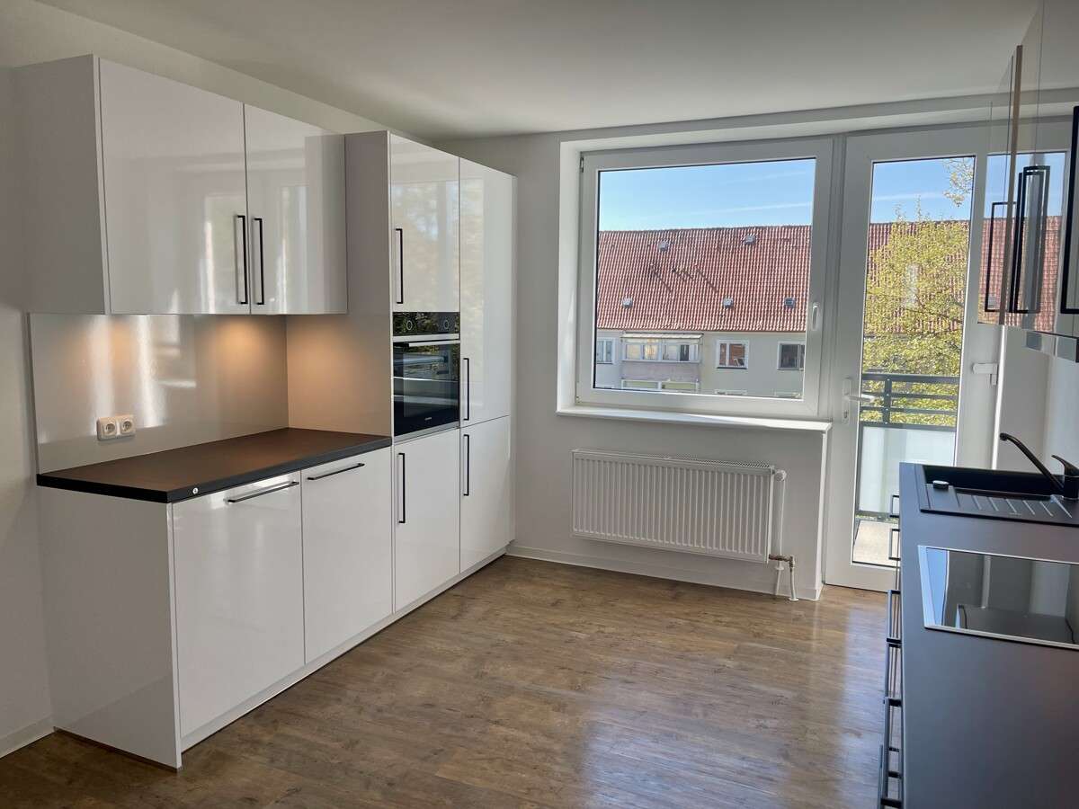 Thumbnail-Wohnung zum Mieten in Kiel 865,00 € 67 m²