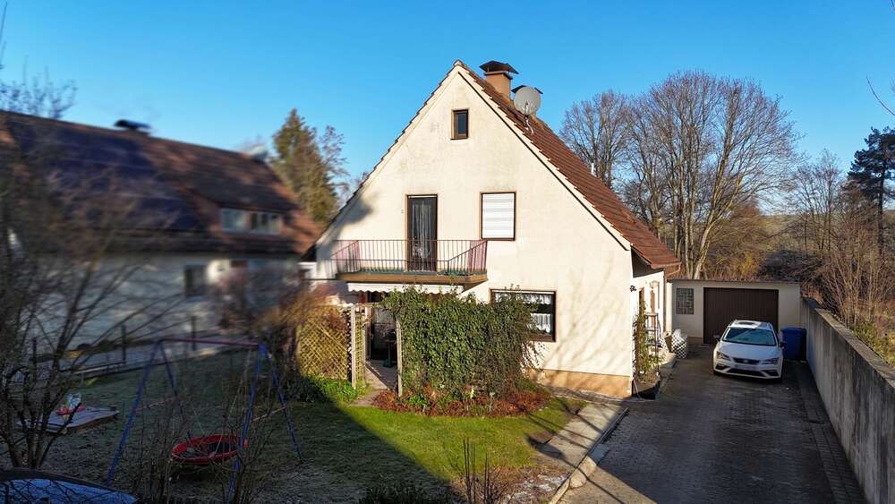 Thumbnail-Haus zum Kaufen in Aichach-Obernbach 499.000,00 € 150 m²