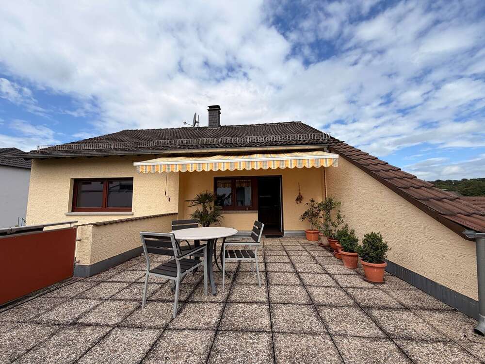 Thumbnail-Wohnung zum Mieten in Rodenbach 1.100,00 € 89 m²