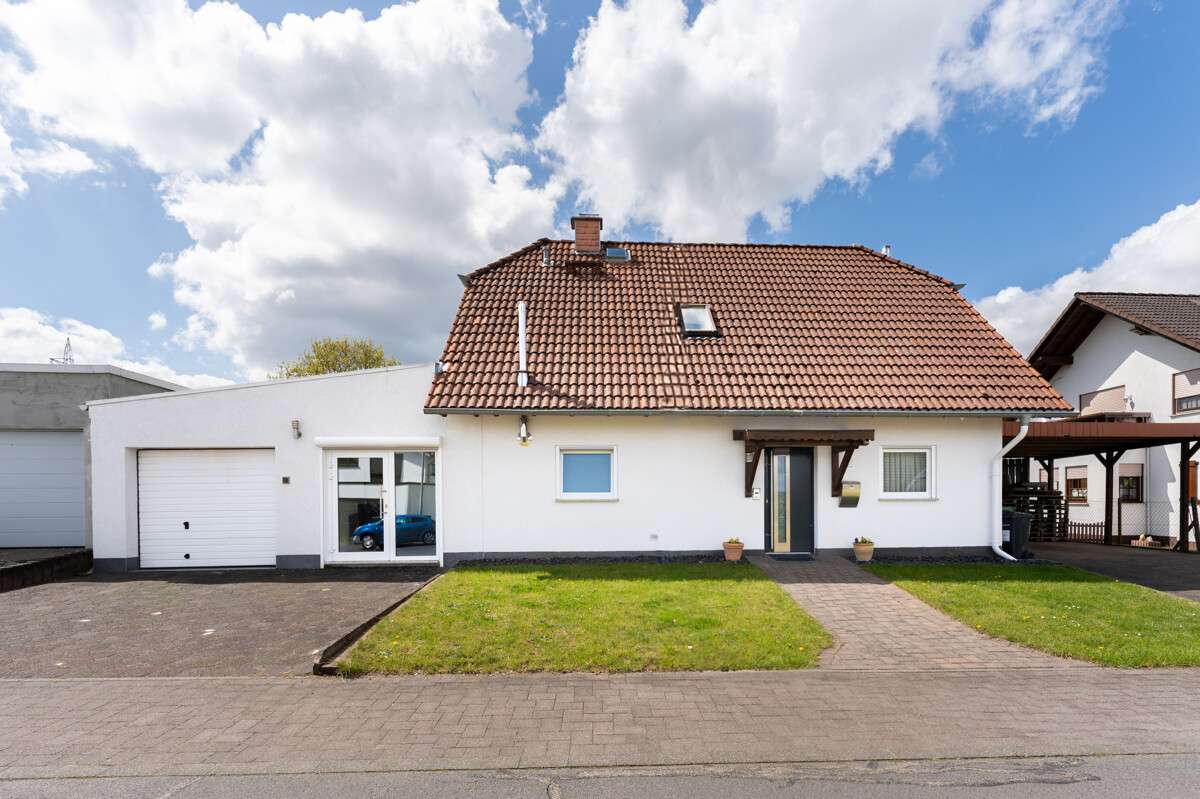 Thumbnail-Haus zum Kaufen in Ebernhahn 549.000,00 € 170 m²