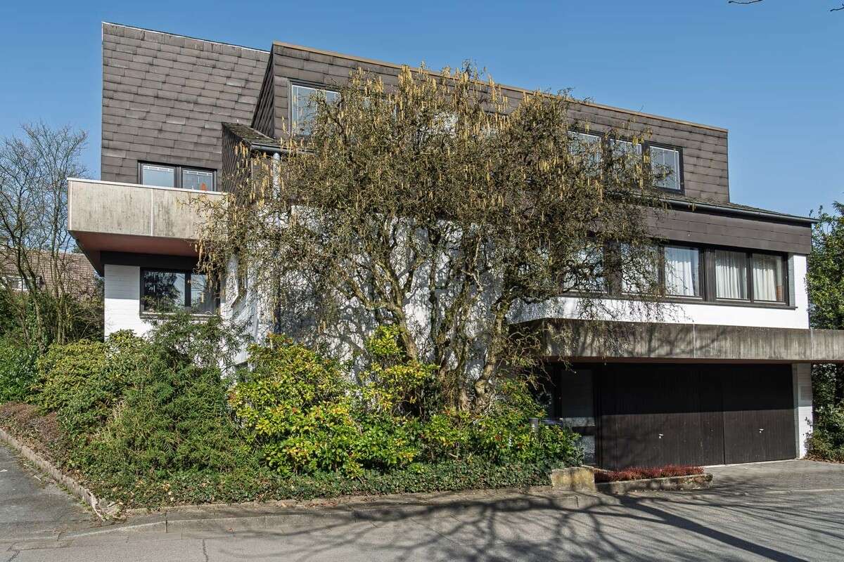 Thumbnail-Haus zum Kaufen in Bielefeld Gadderbaum 980.000,00 € 284 m²