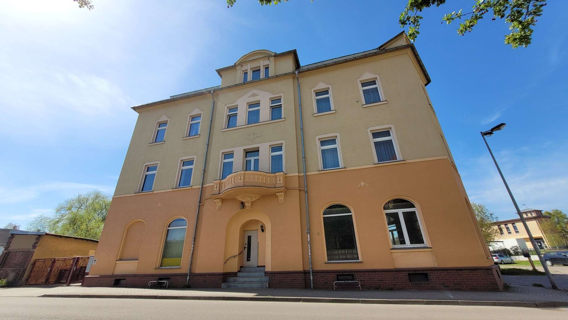Thumbnail-Büro in Crimmitschau 750,00 € 180 m²