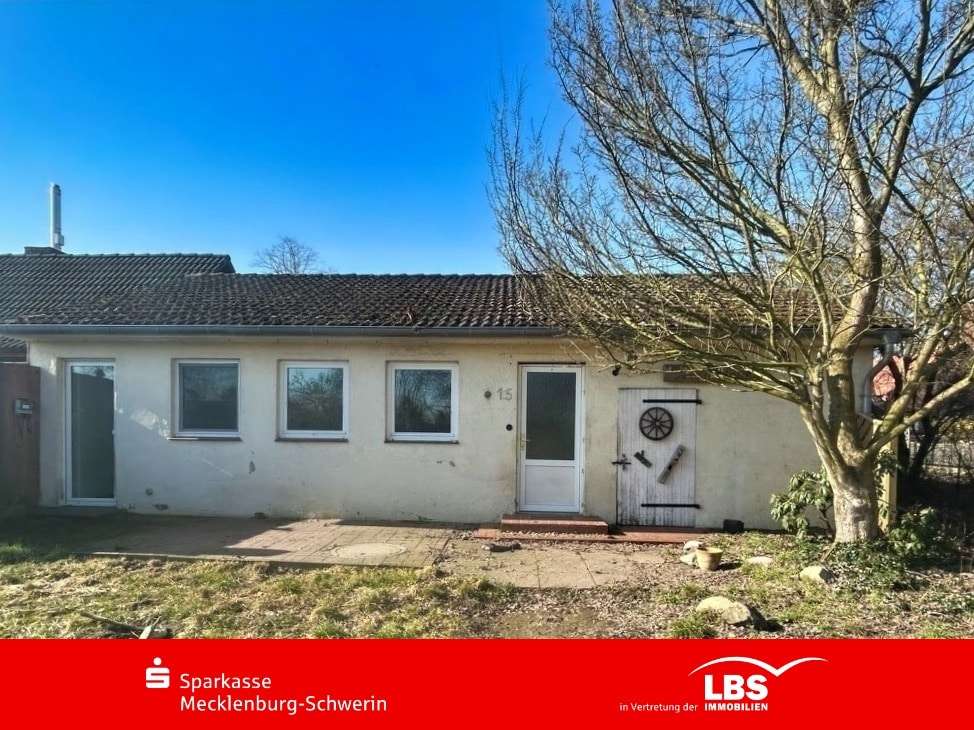 Thumbnail-Haus zum Kaufen in Dersenow 100.000,00 € 80 m²