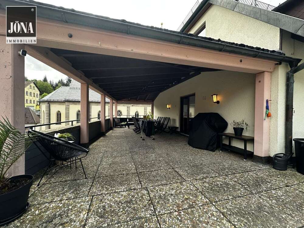 Thumbnail-Haus zum Kaufen in Presseck Wartenfels 249.000,00 € 310 m²