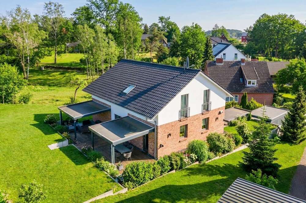 Thumbnail-Haus zum Kaufen in Salzhausen Oelstorf 740.000,00 € 151 m²