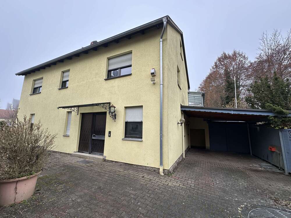 Thumbnail-Haus zum Kaufen in Münnerstadt 165.000,00 € 180 m²