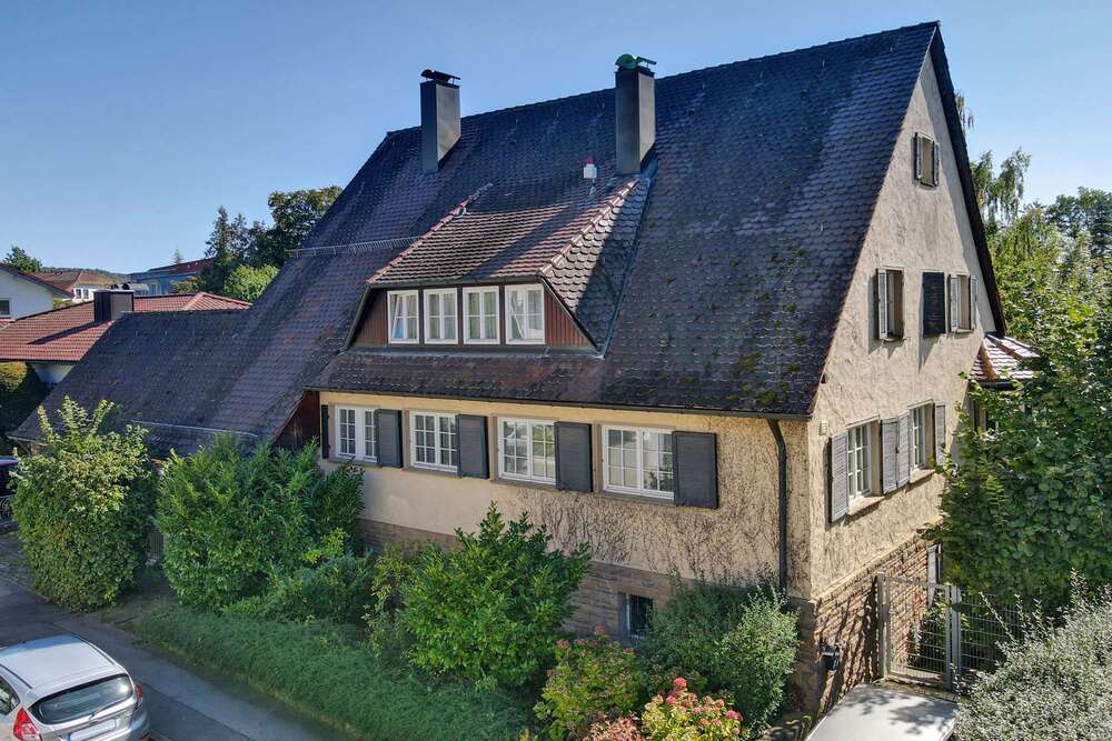 Thumbnail-Haus zum Kaufen in Herrenberg 949.000,00 € 401 m²