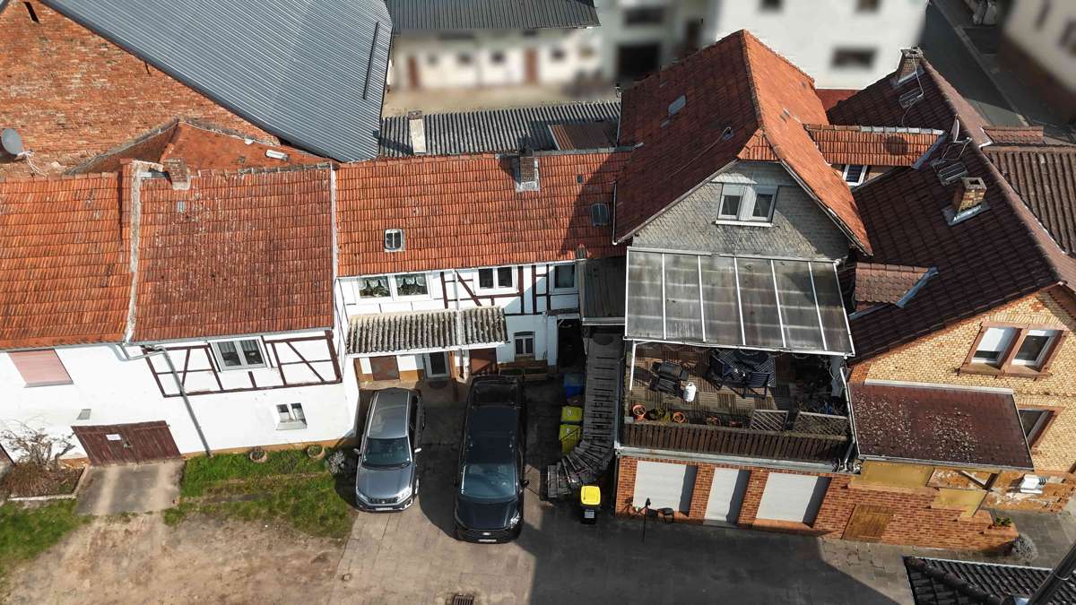 Thumbnail-Haus zum Kaufen in Hasselroth 489.000,00 € 307 m²