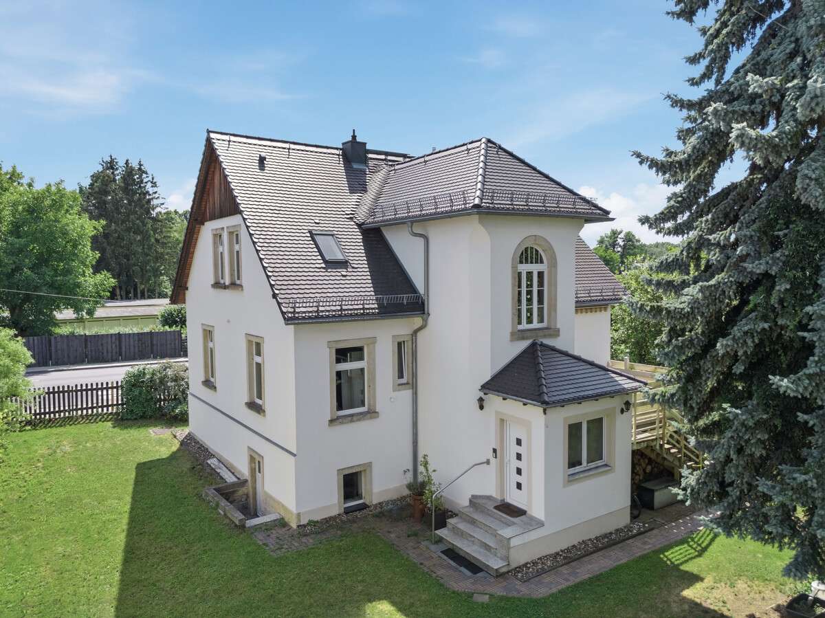 Thumbnail-Haus zum Kaufen in Dresden 695.000,00 € 160 m²
