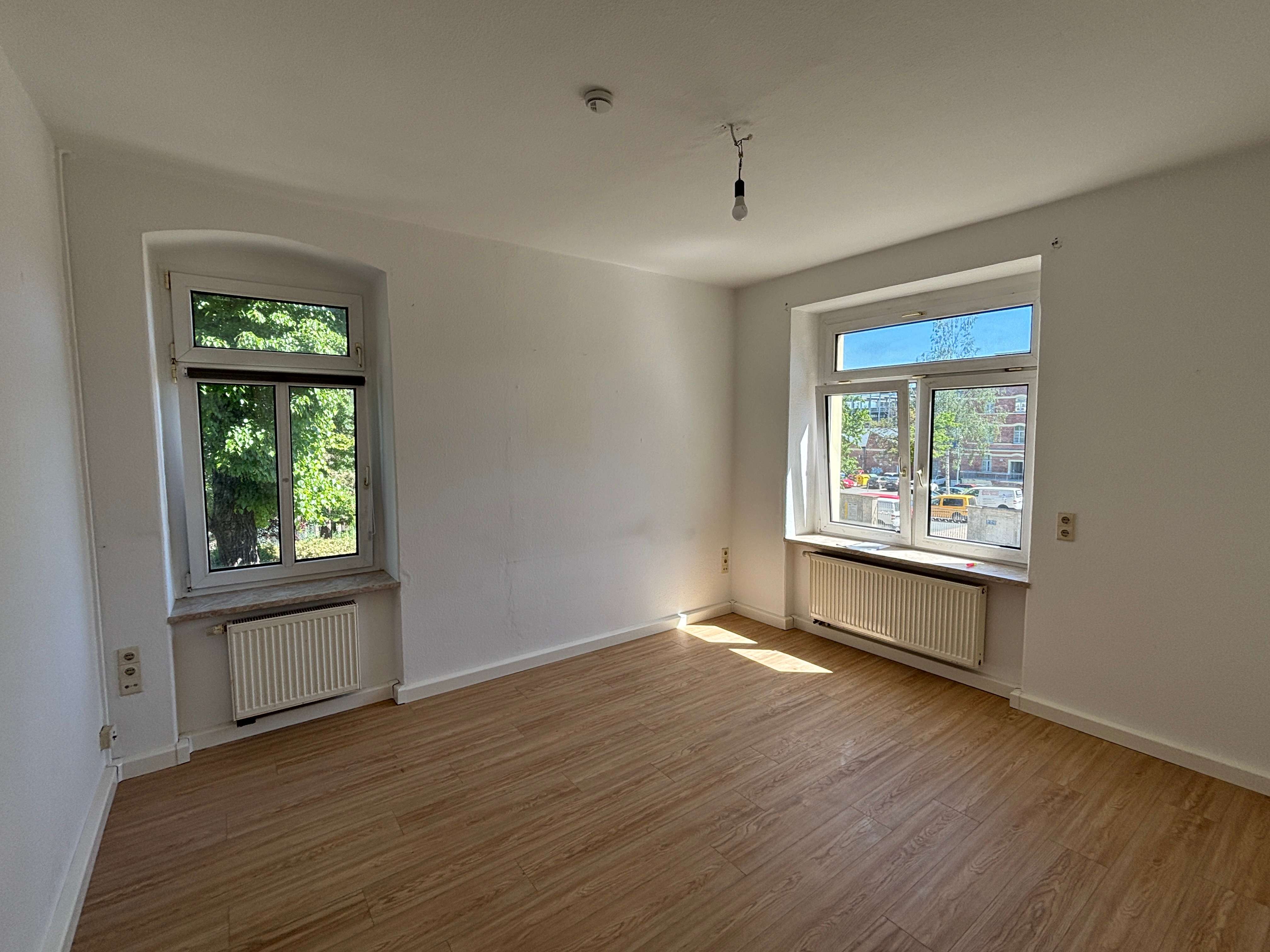Thumbnail-Wohnung zum Mieten in Gera 335,00 € 58 m²