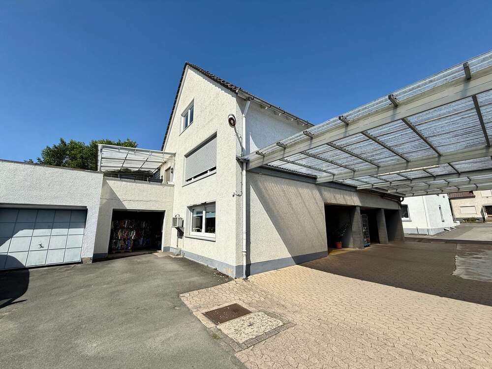 Thumbnail-Haus zum Kaufen in Bad Salzuflen 598.000,00 € 240 m²