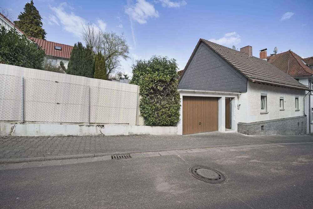 Thumbnail-Haus zum Kaufen in Ober-Ramstadt 50.000,00 € 65 m²