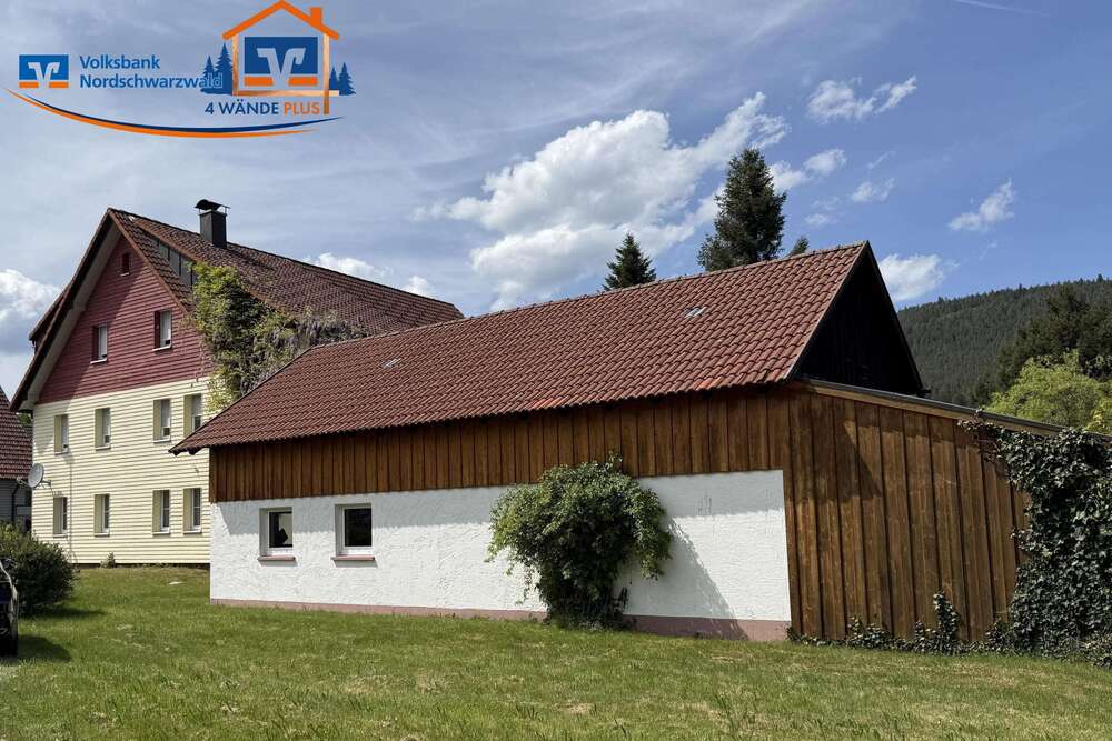 Thumbnail-Haus zum Kaufen in Baiersbronn 245.000,00 € 141.15 m²